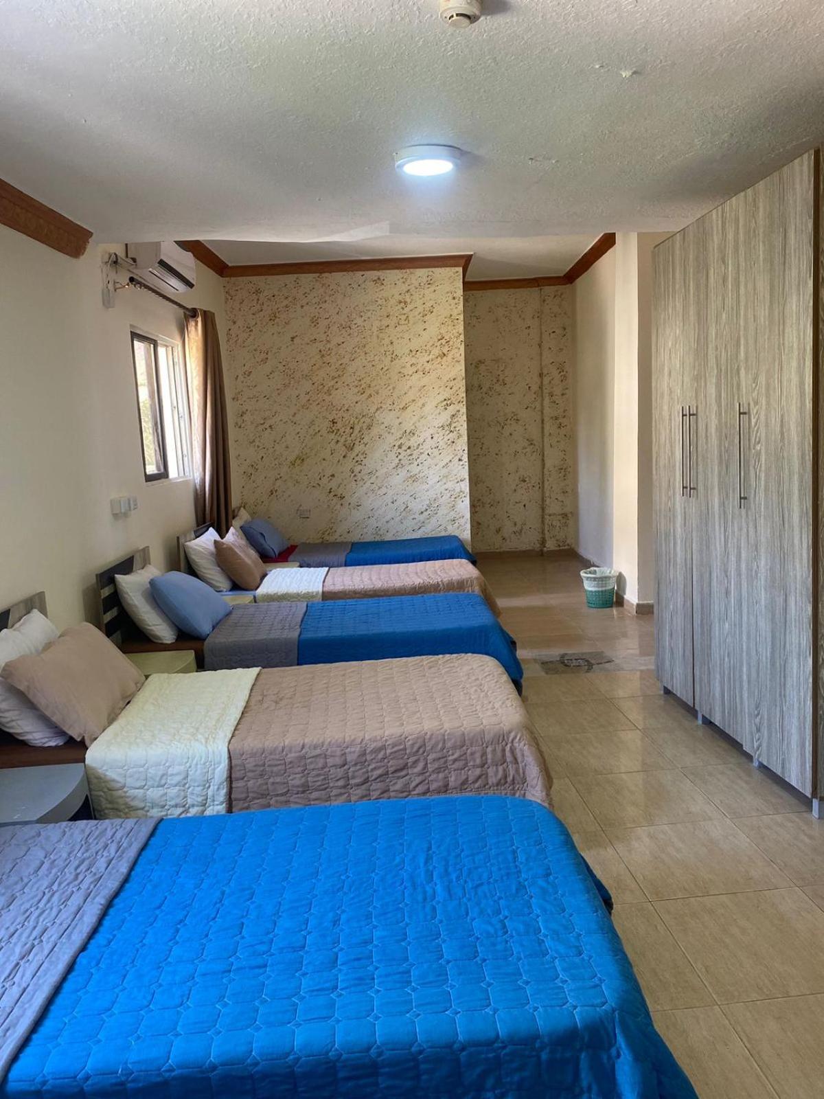 Al-Amer Chalets Akaba Zimmer foto