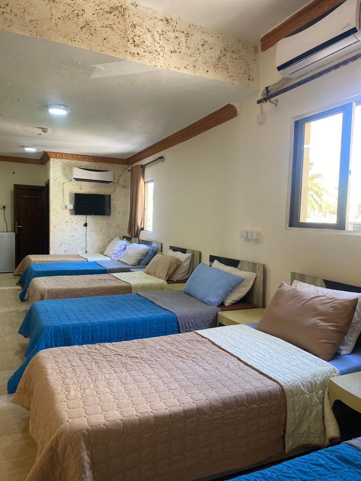 Al-Amer Chalets Akaba Zimmer foto